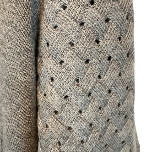 Ladies Size XL - Grey Knit Long Sleeve Sweater w/ Lattice Weave Details - Picture 2 of 2